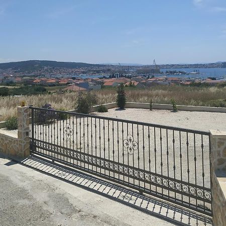 Apartment Nives Trogir Eksteriør billede